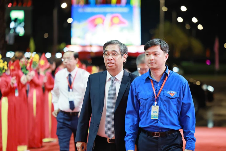 Tổng Bí thư, Chủ tịch nước Tô Lâm dự lễ công bố thành lập thành phố Đồng Nai - Ảnh 3. Tổng Bí thư, Chủ tịch nước Tô Lâm dự lễ công bố thành lập thành phố Đồng Nai - Ảnh 10.